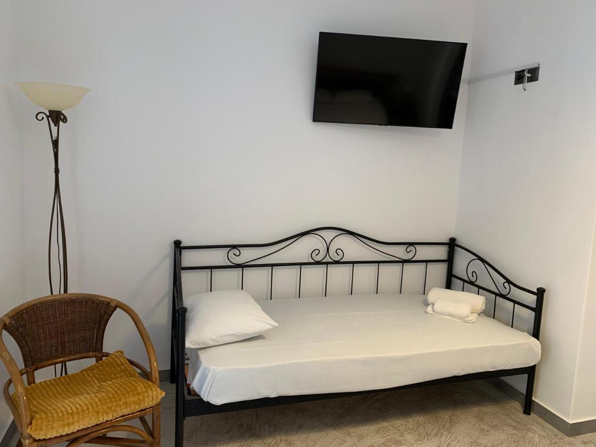 Apartamento Condillia Central Spétses Exterior foto